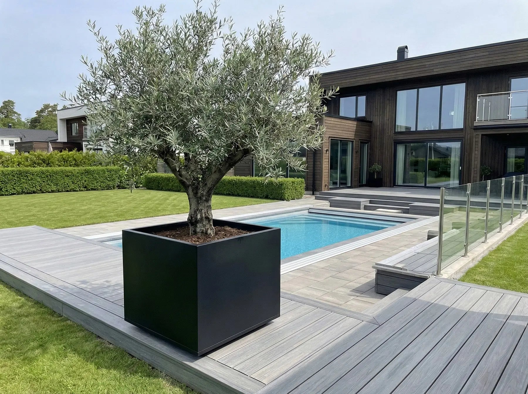 Designplåt Planteringslåda Svart 80x80 modern pool front