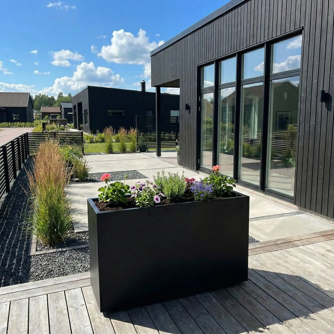 Designplåt Plant Box Flex Svart 80x40x60 Front altan trädgård